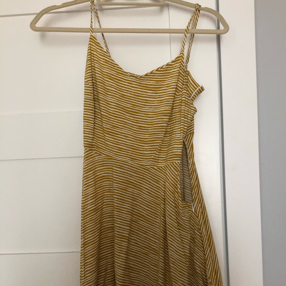 Old Navy - mustard yellow striped dress